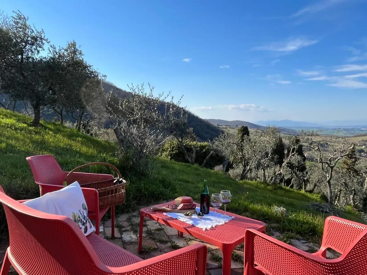 Casina Orione Daire Montecatini Val di Cecina